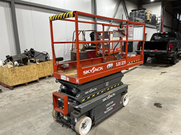 [22083240] Skyjack SJIII 3219 19' Battery Scissor lift